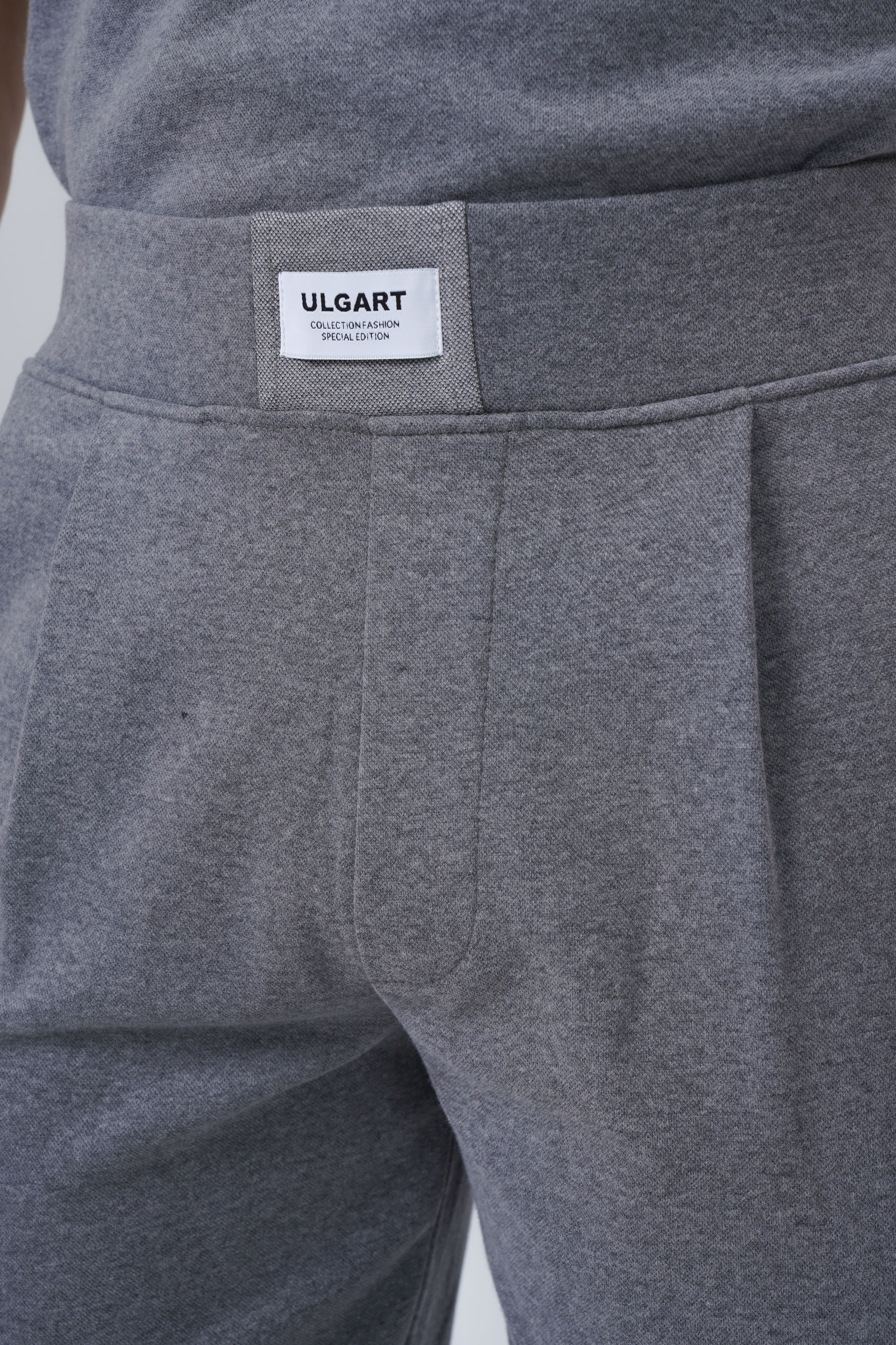 pleated short