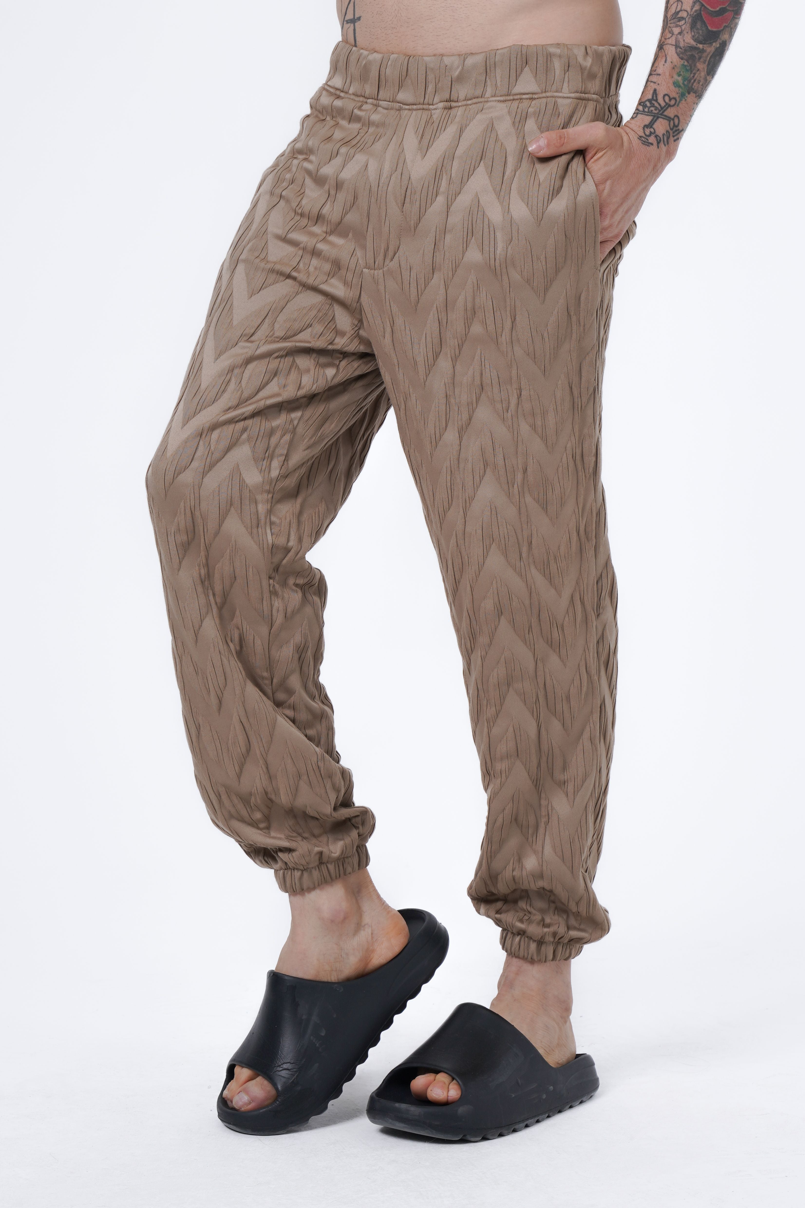 zigzag jacquard jogger