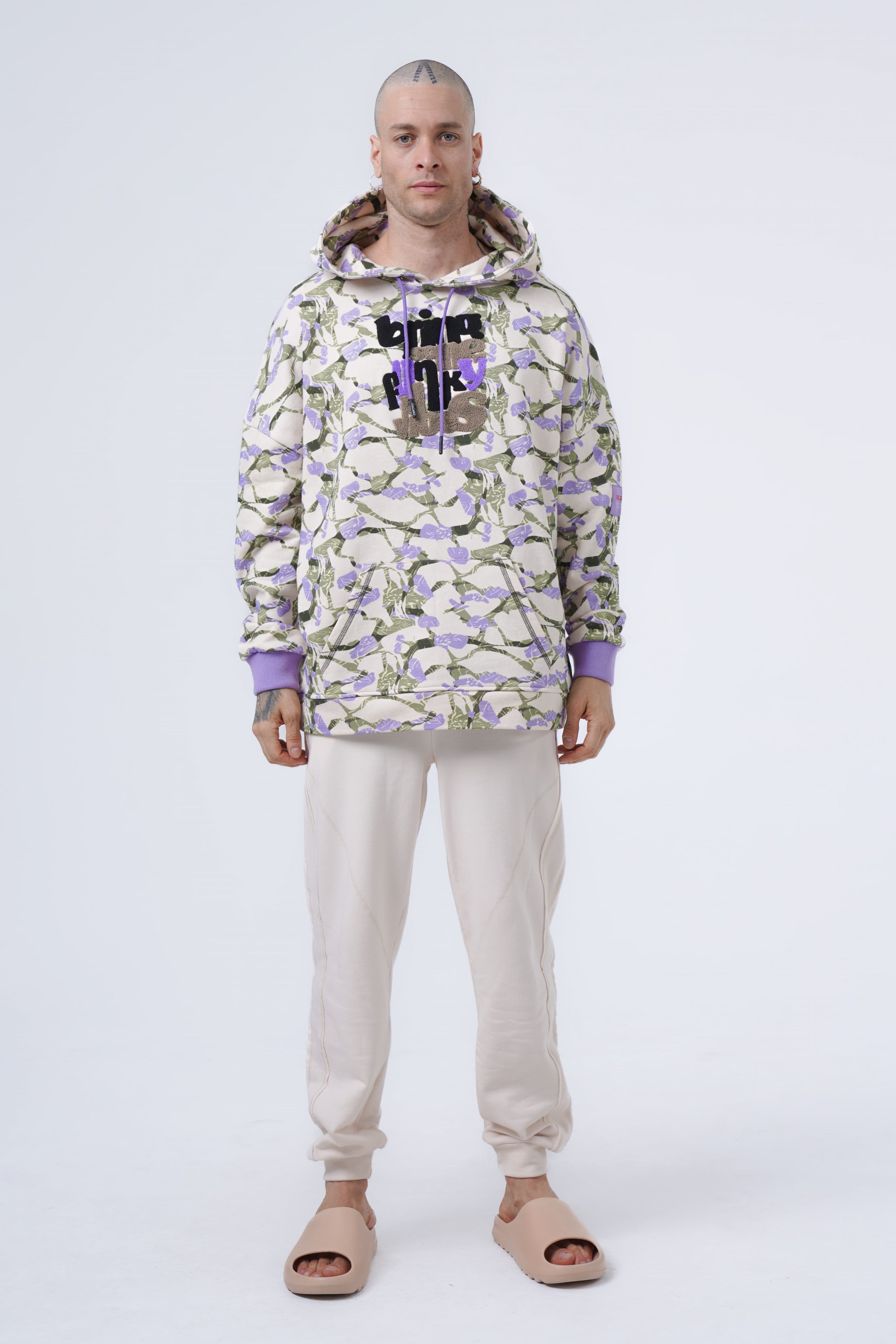 embroidery detailed aop hoodie