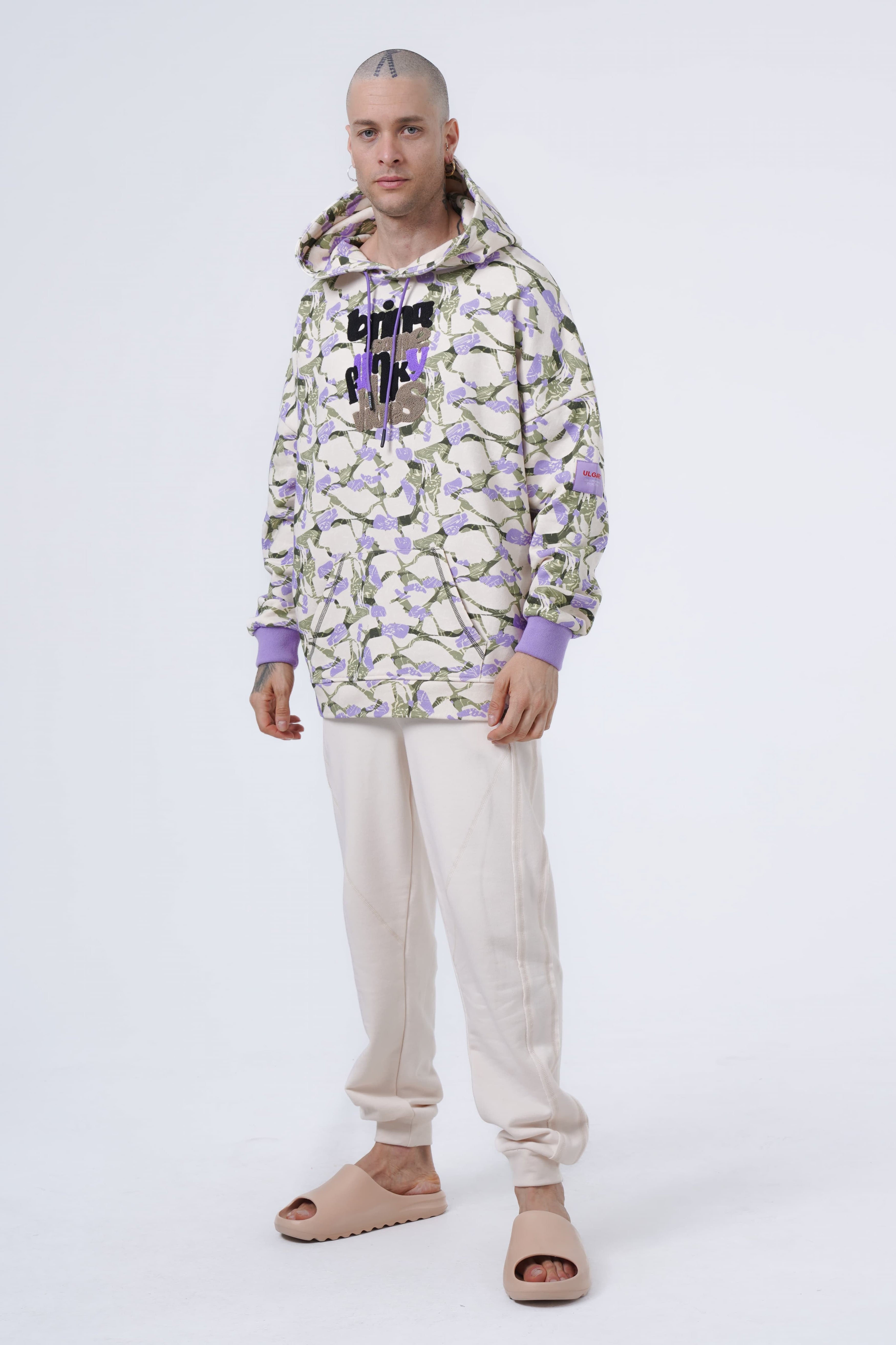 embroidery detailed aop hoodie