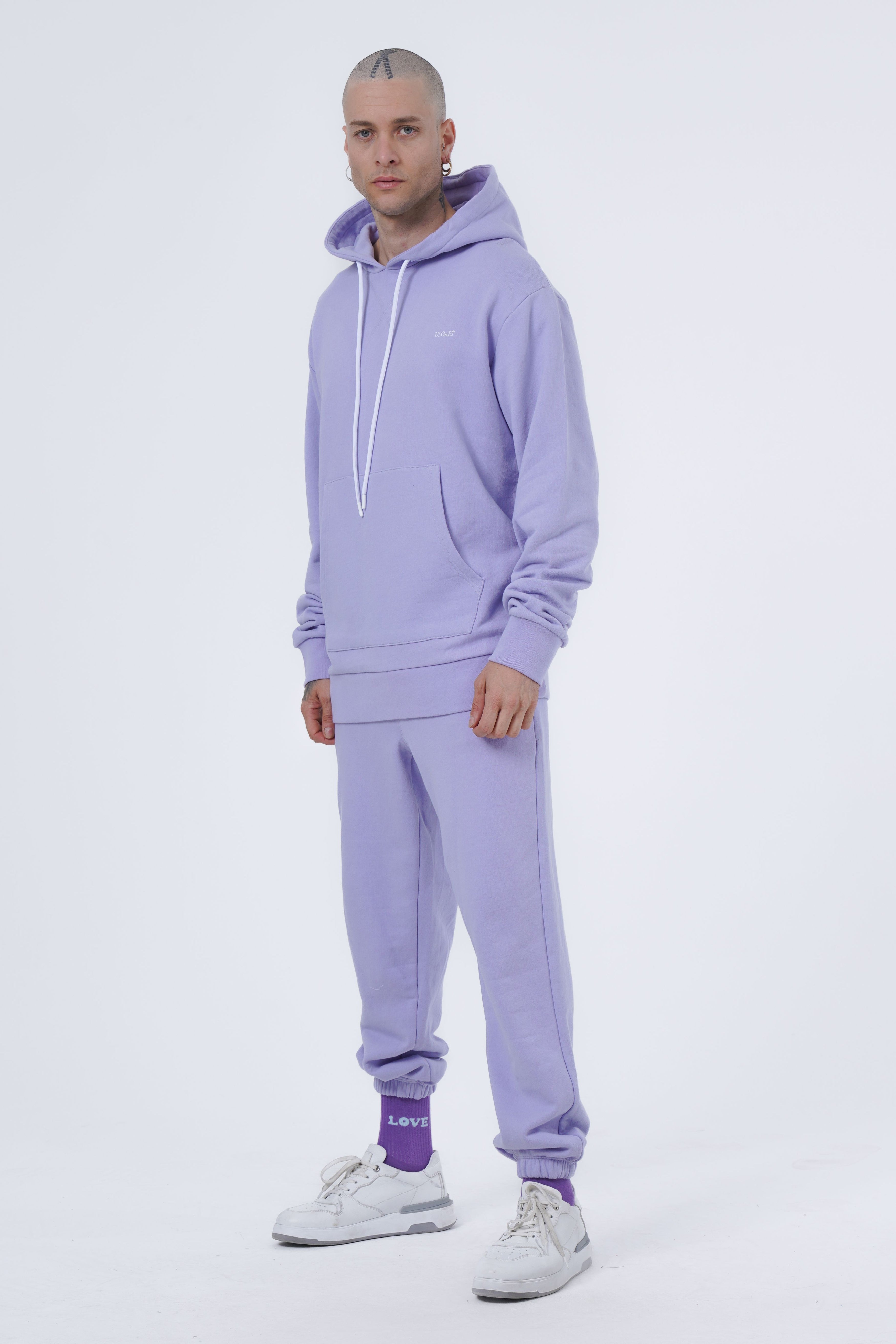 kangoroo pocket hoodie