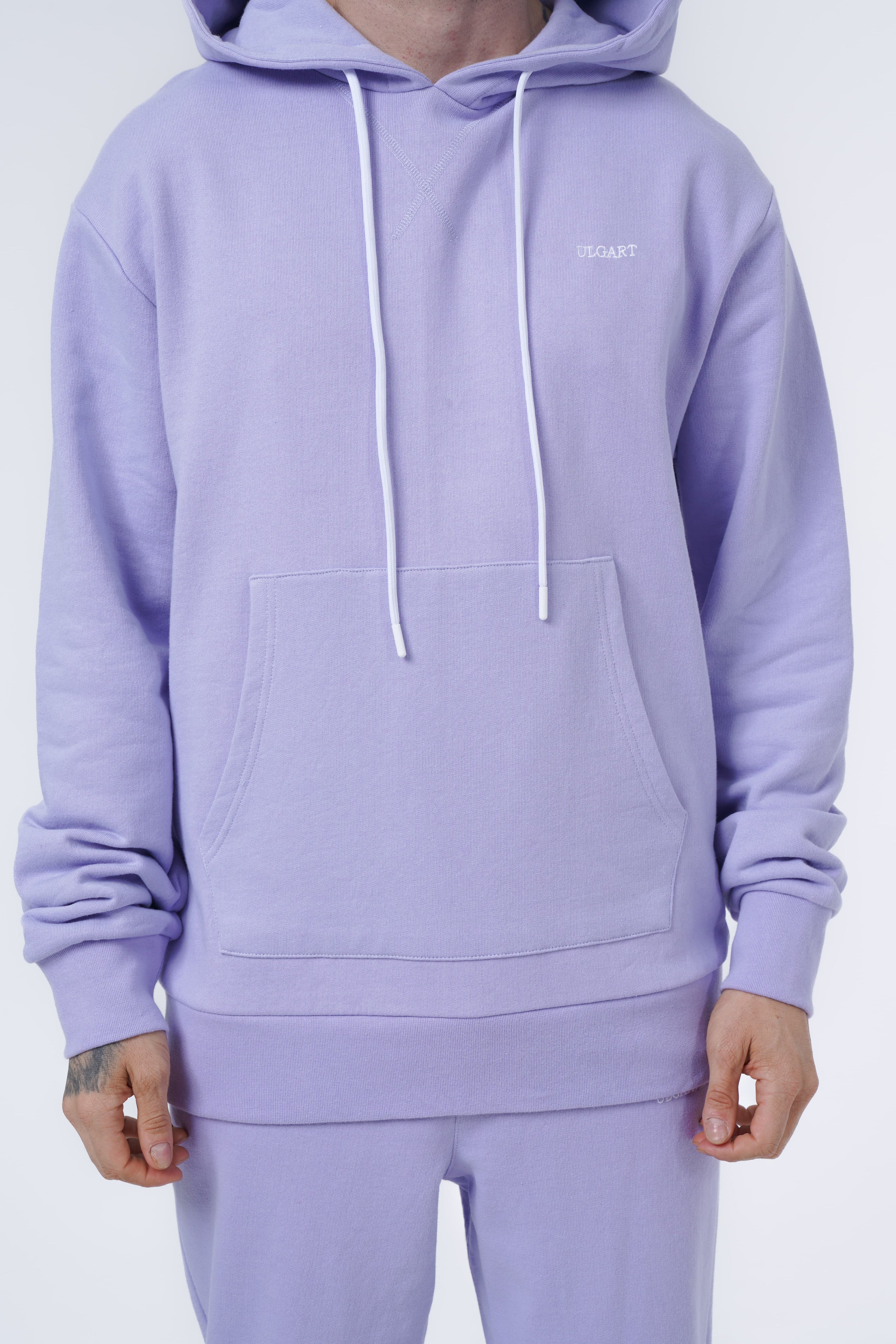 kangoroo pocket hoodie