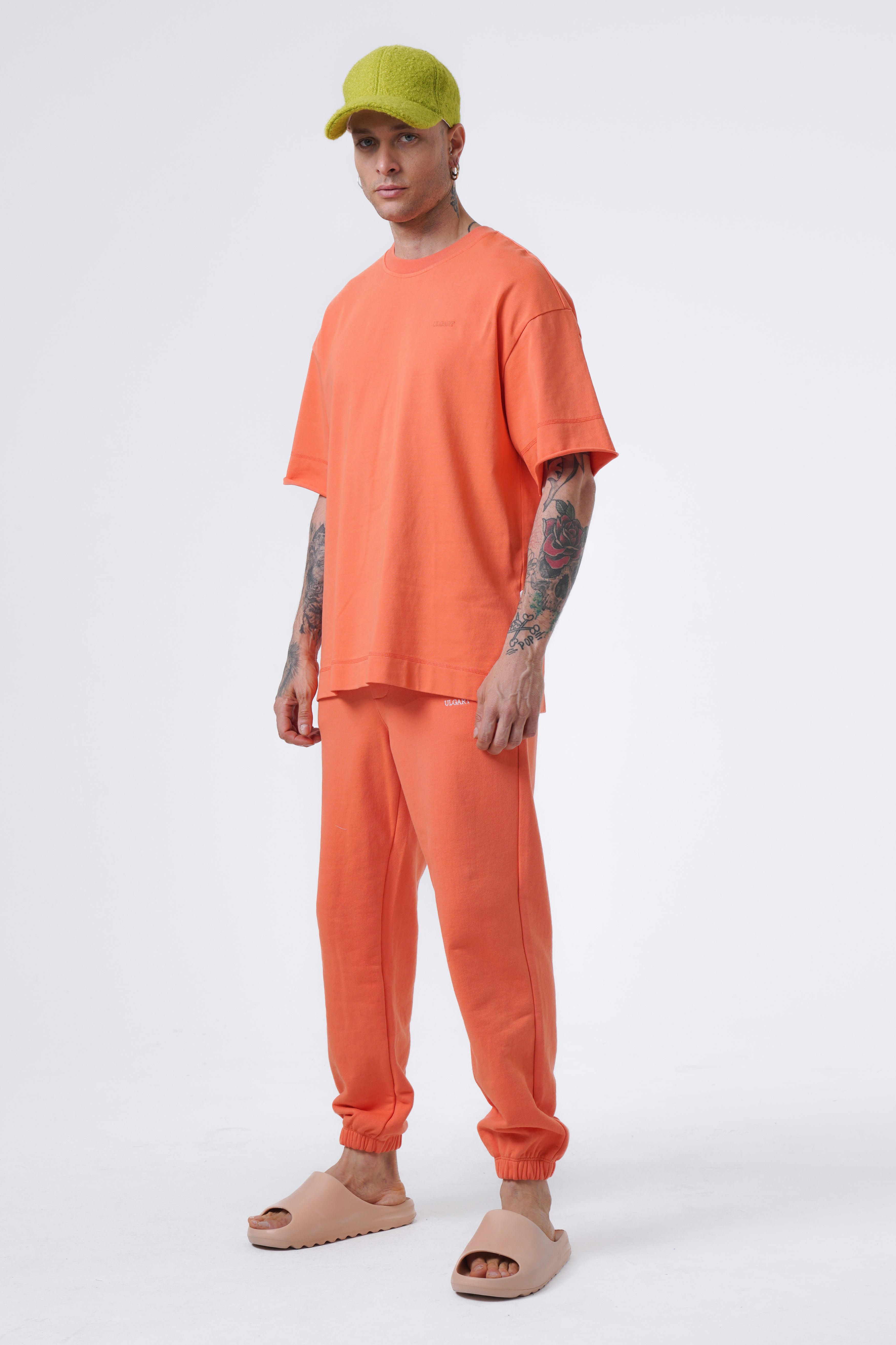 übergroßes T-Shirt