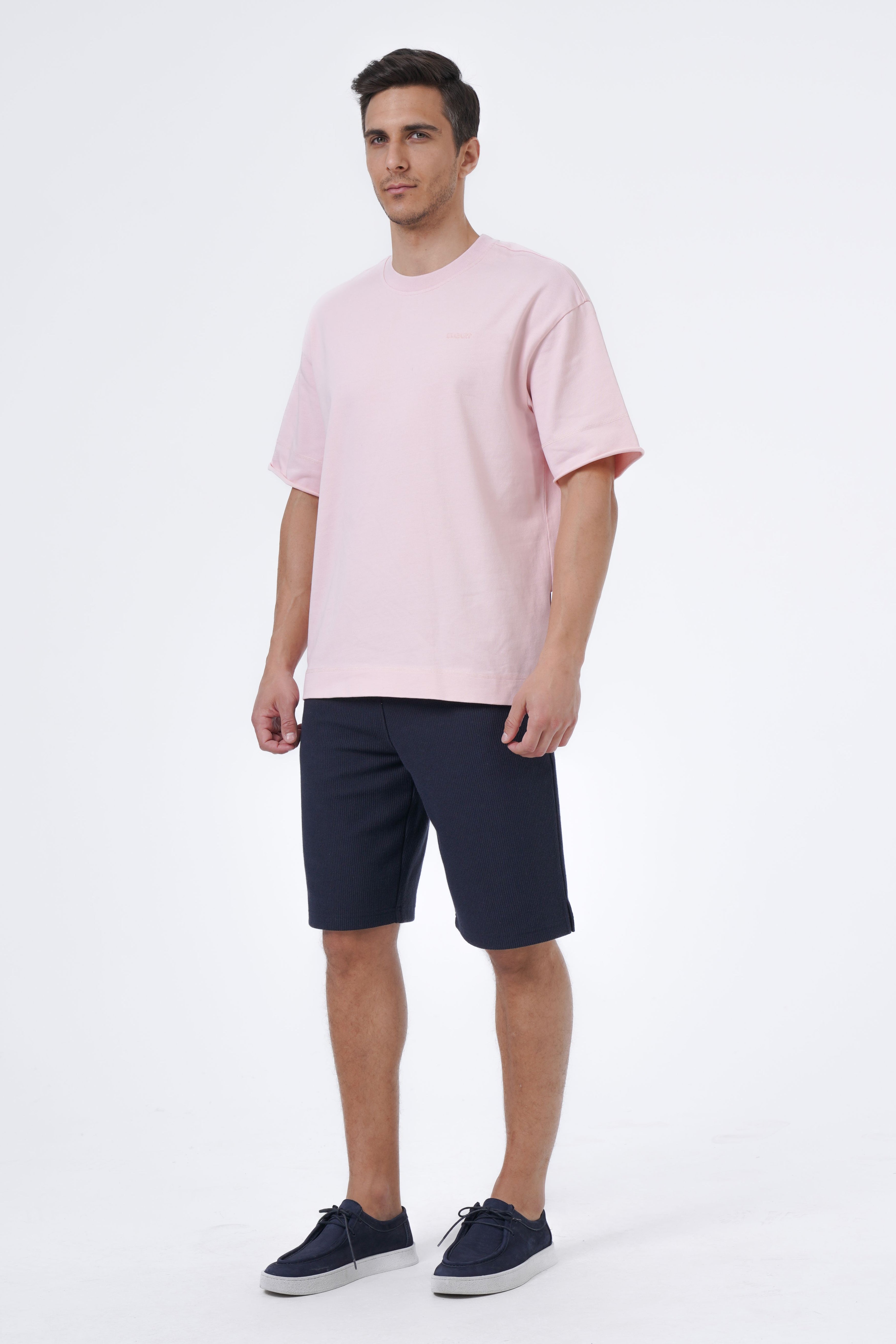 übergroßes T-Shirt