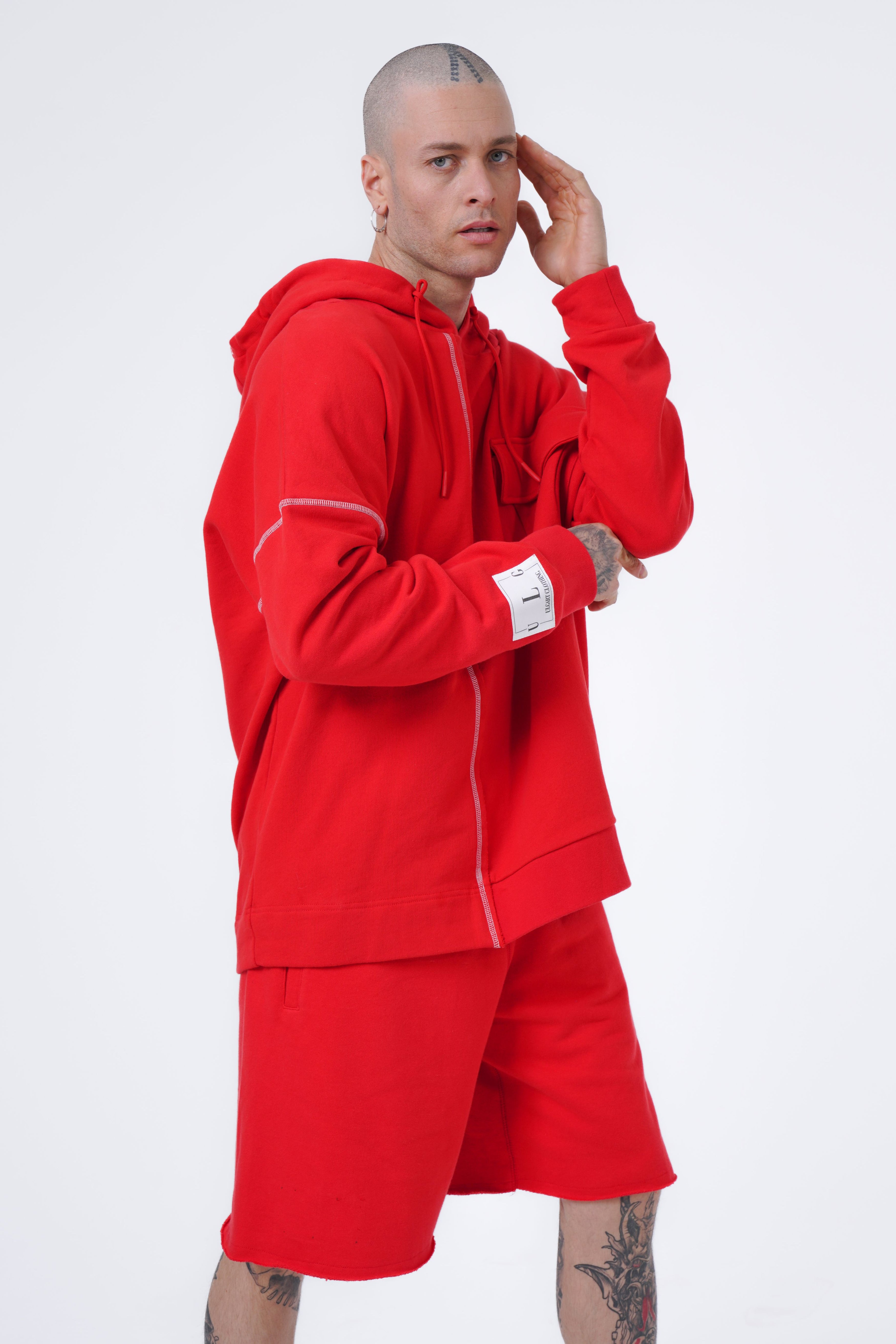 oversize hoodie with contrast stitch and pocket