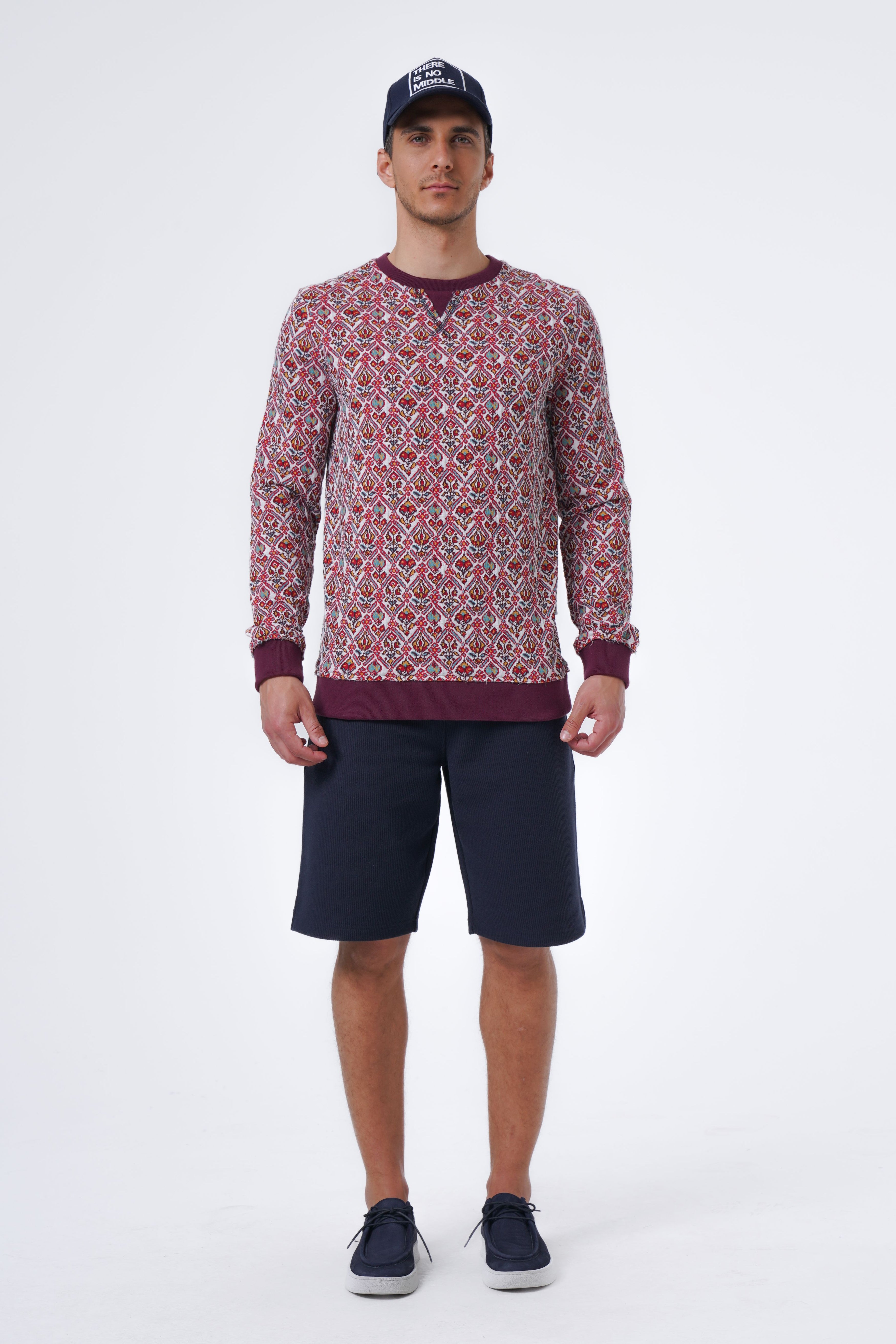 ribbet crew neck and jacquard sweatshirt detail