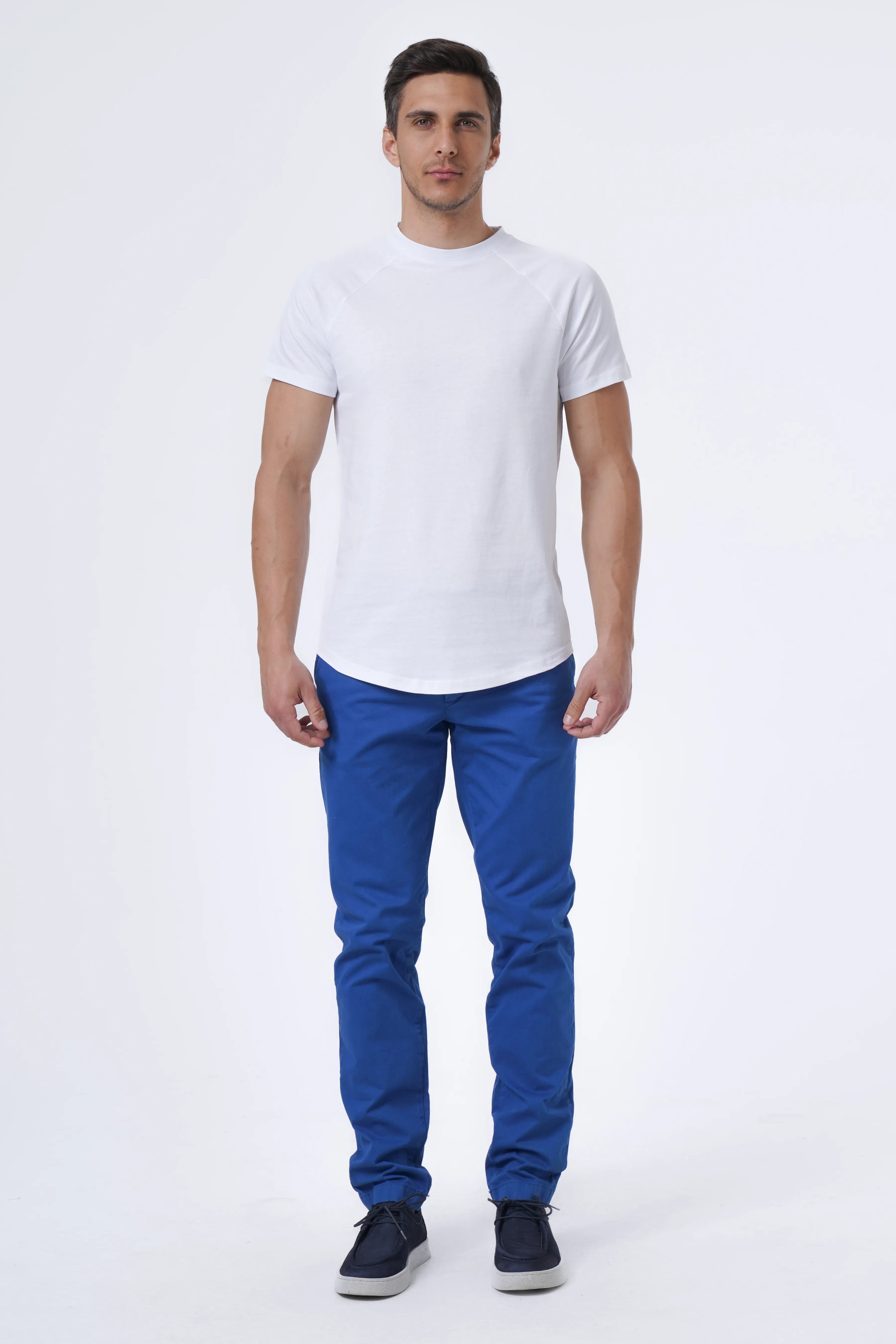 raglan tshirt with print in the back