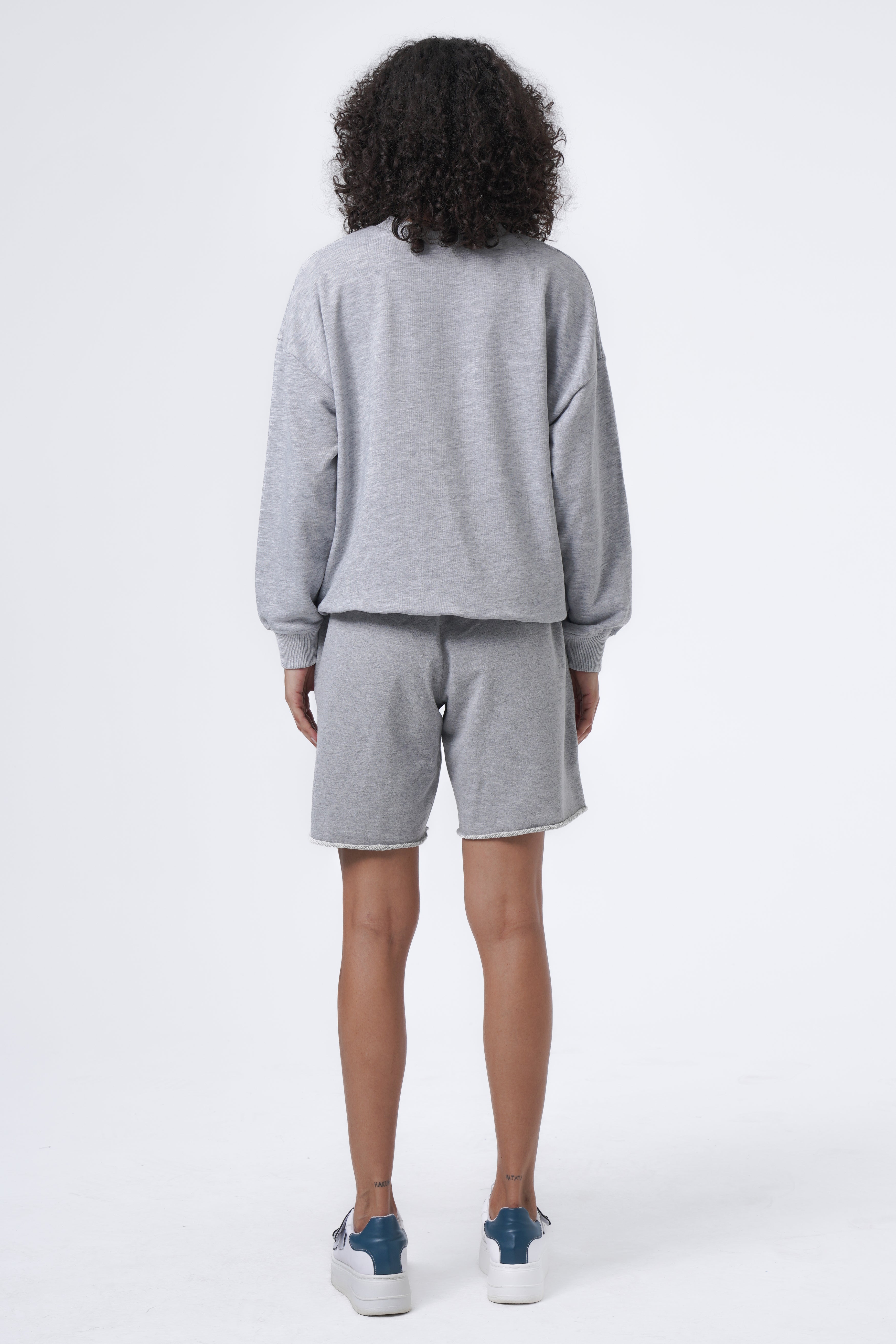 embroidery detailed sweatshirt