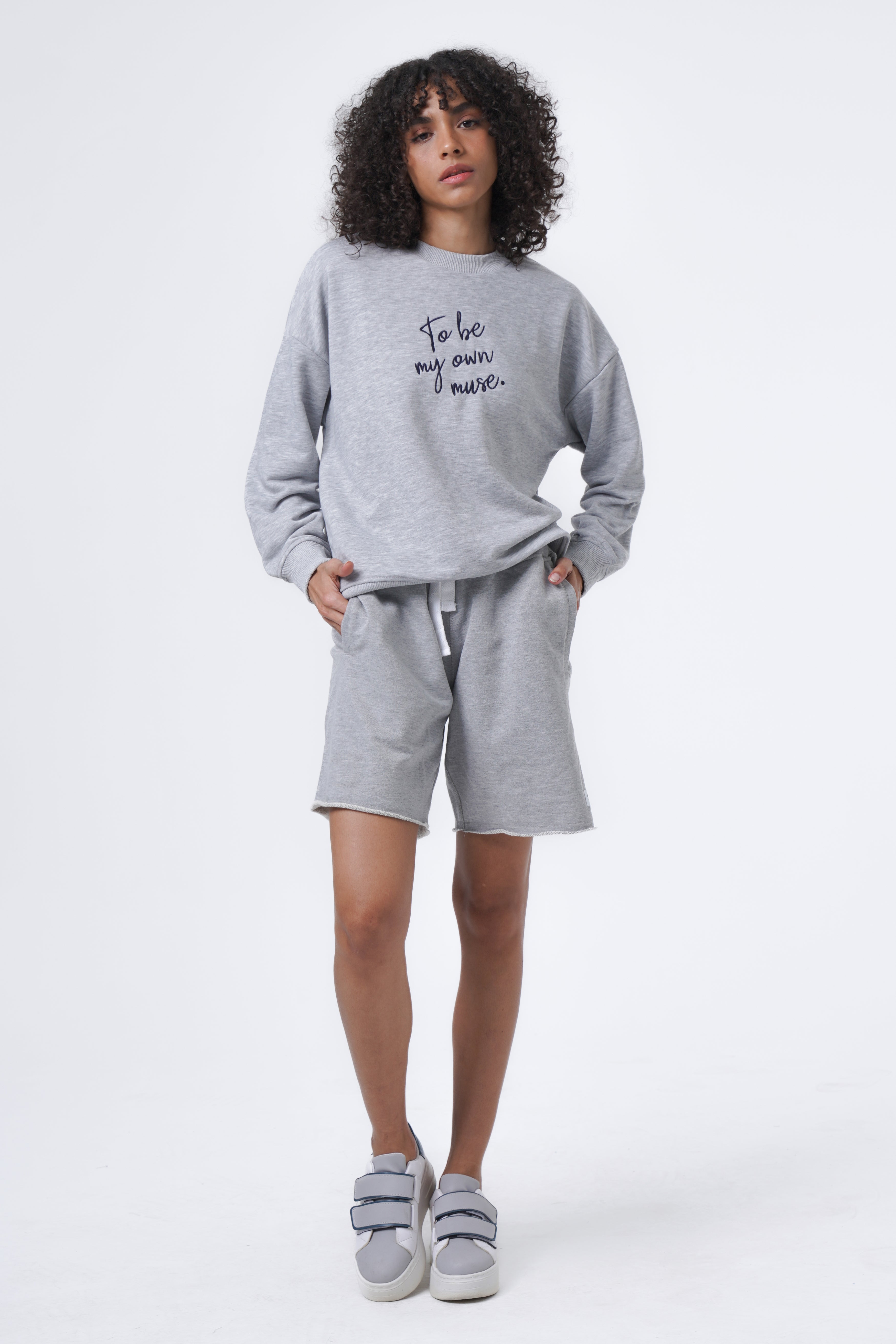 embroidery detailed sweatshirt