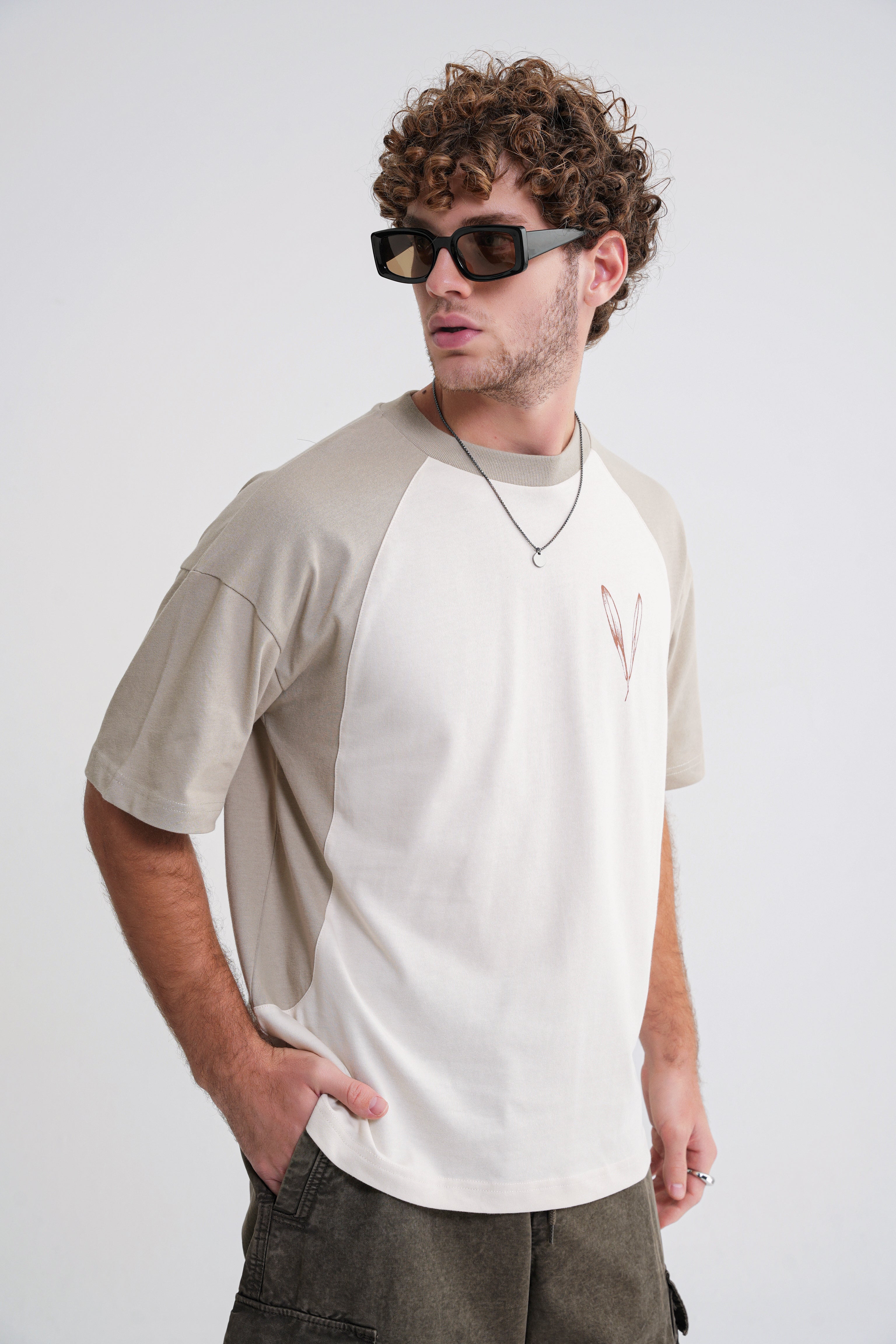 Reglan Flowers Oversize T-shirt Sprey Green -Antik White