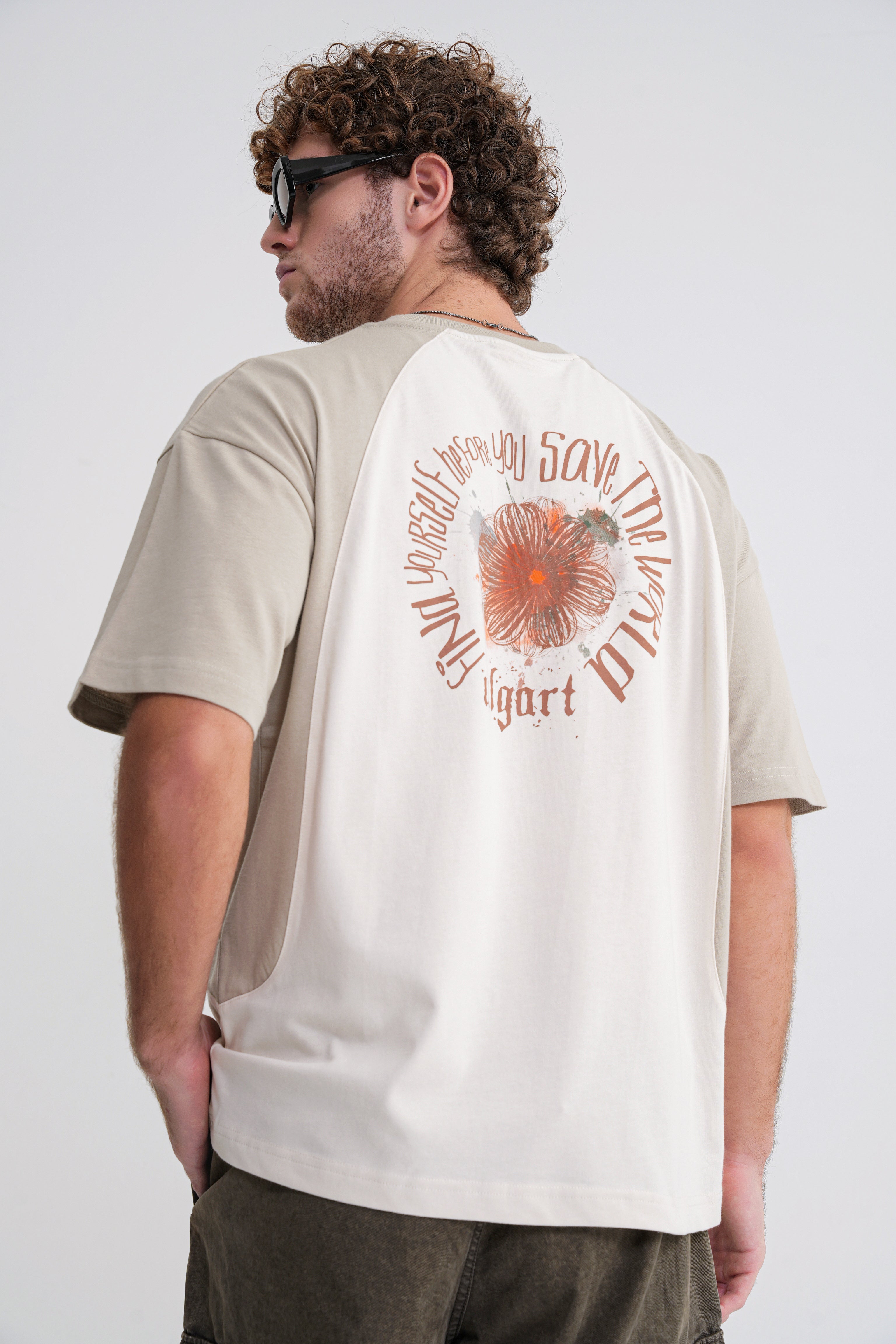 Reglan Flowers Oversize T-shirt Sprey Green -Antik White