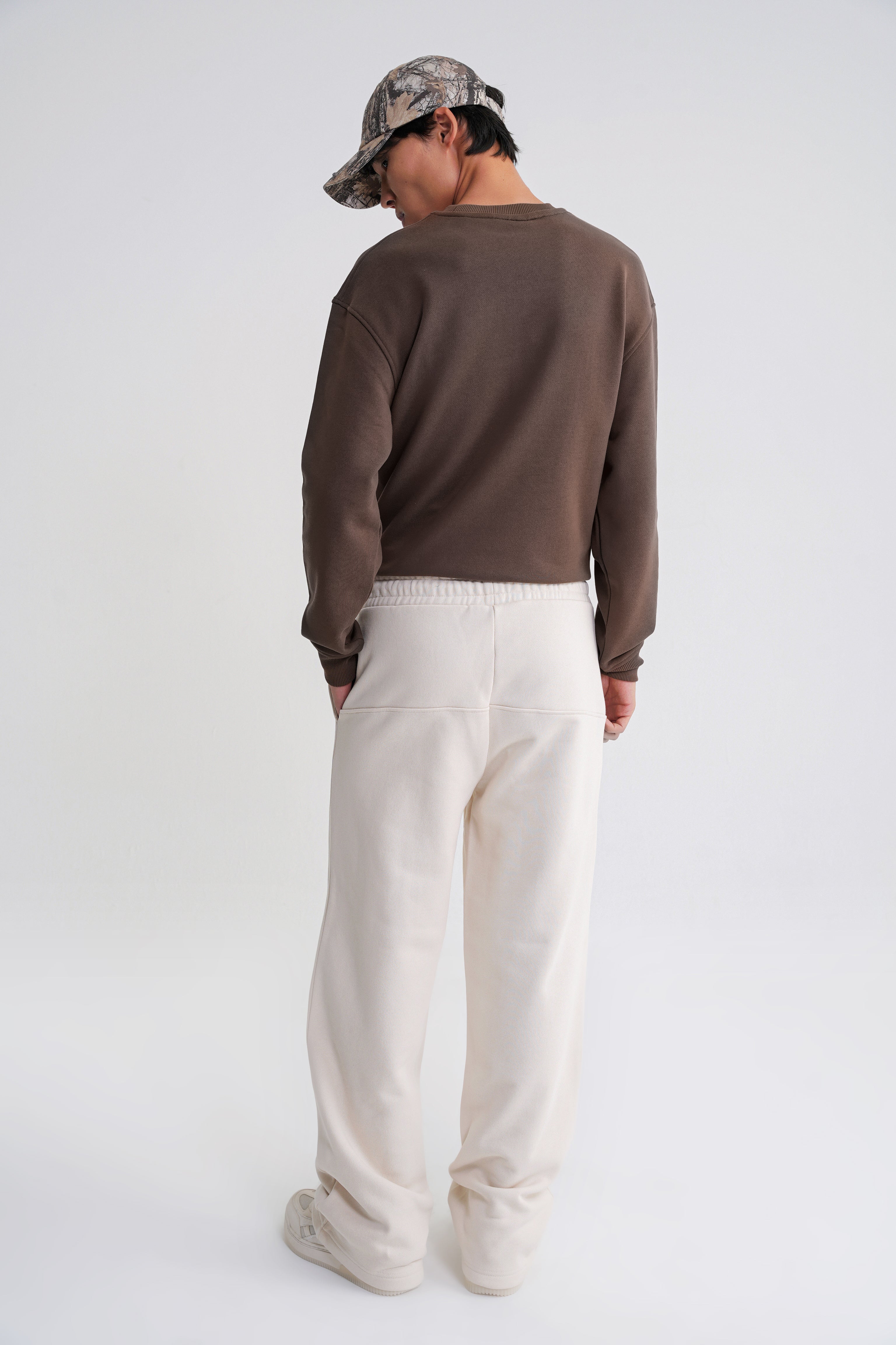 Leo Man Jogger  Antik White