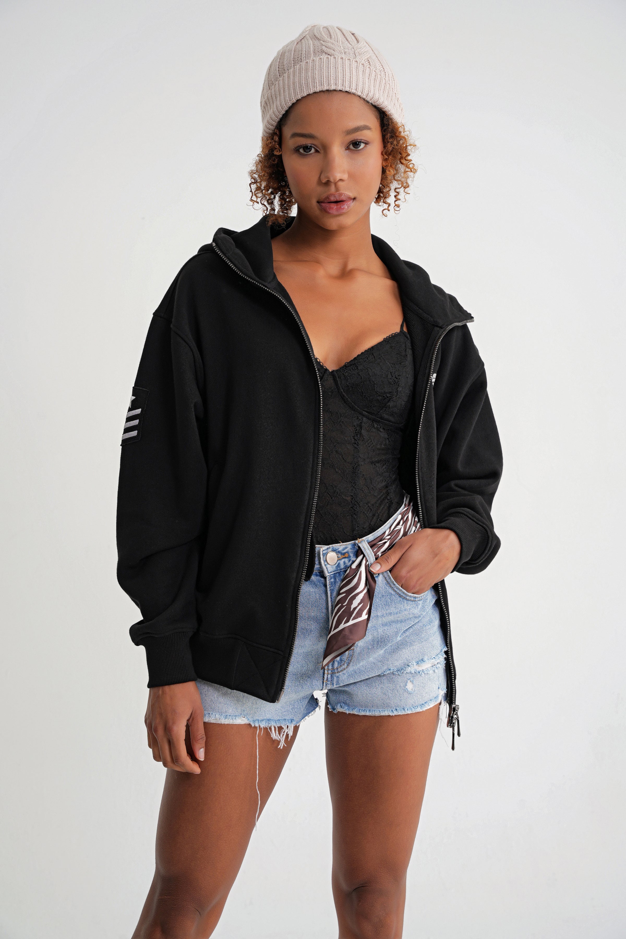 Togg Oversize Zip Hoddie Black