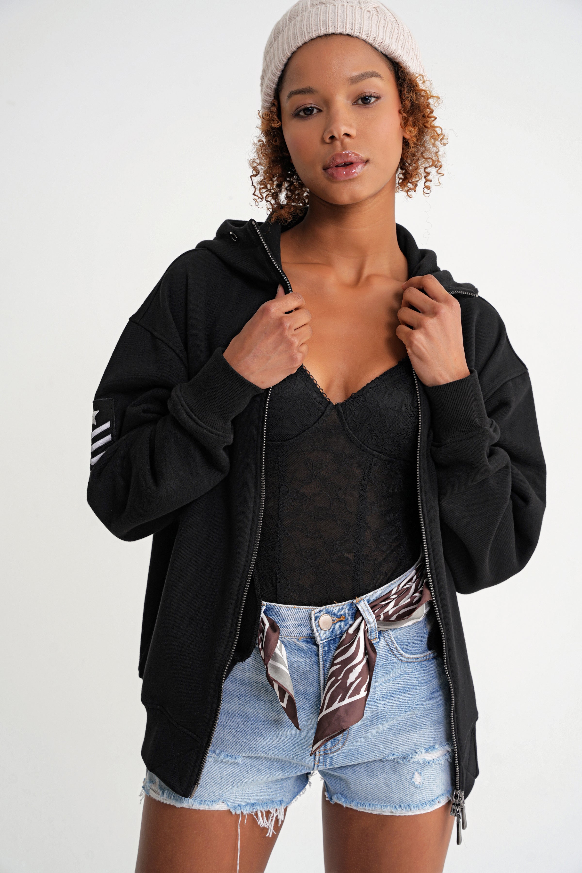 Togg Oversize Zip Hoddie Black