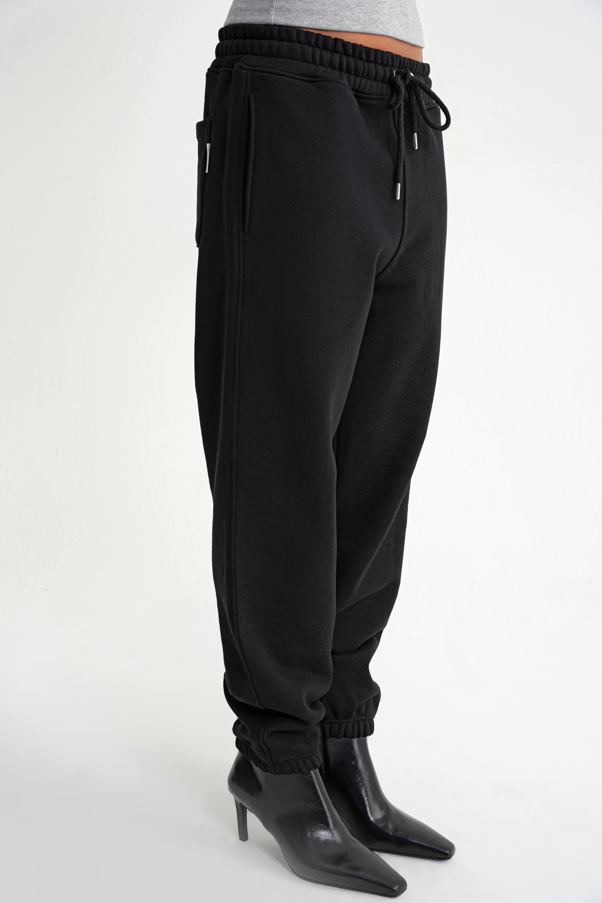Brian  Jogger Black