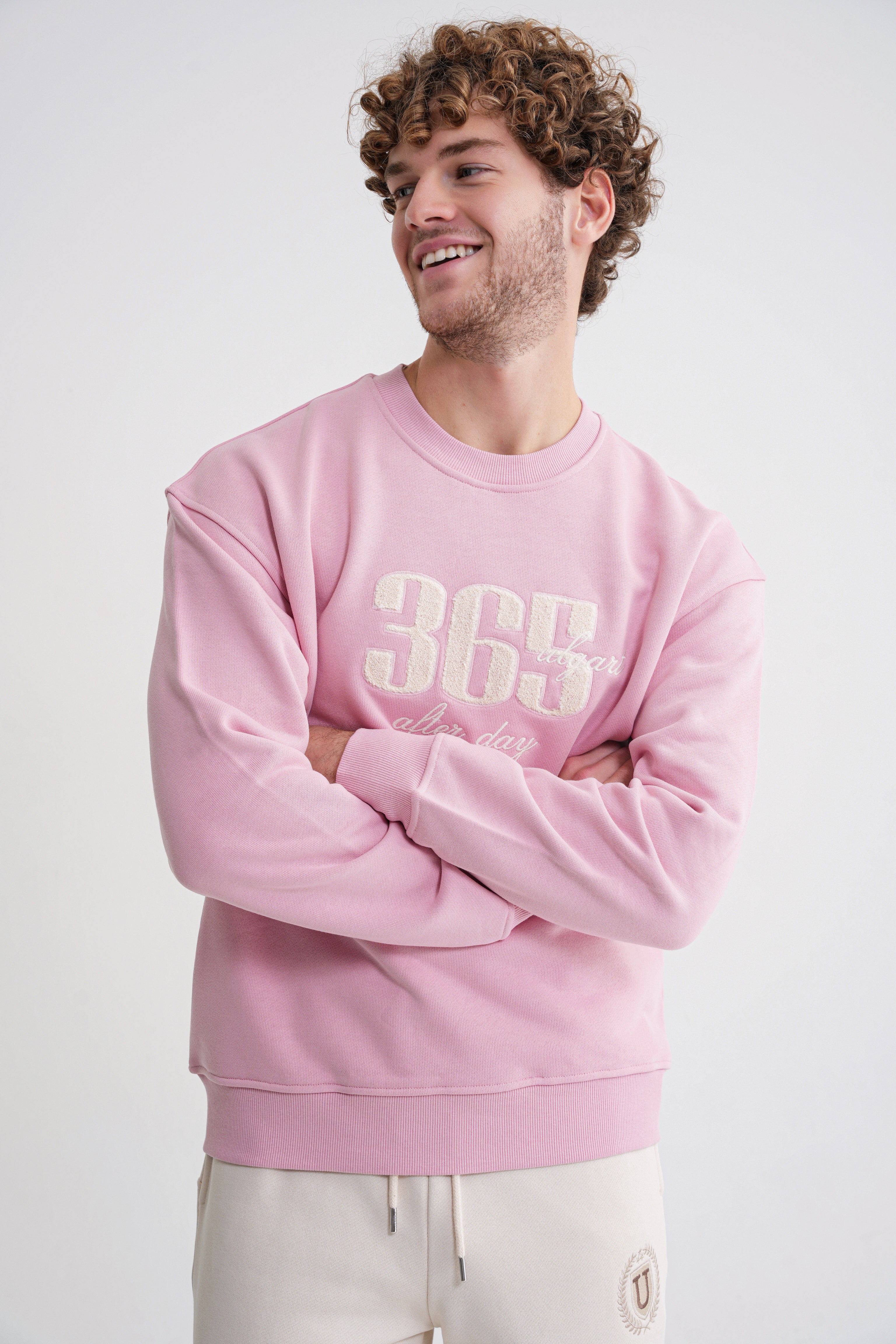 Nataly Man  Oversize Stickerei  Sweat  Pink