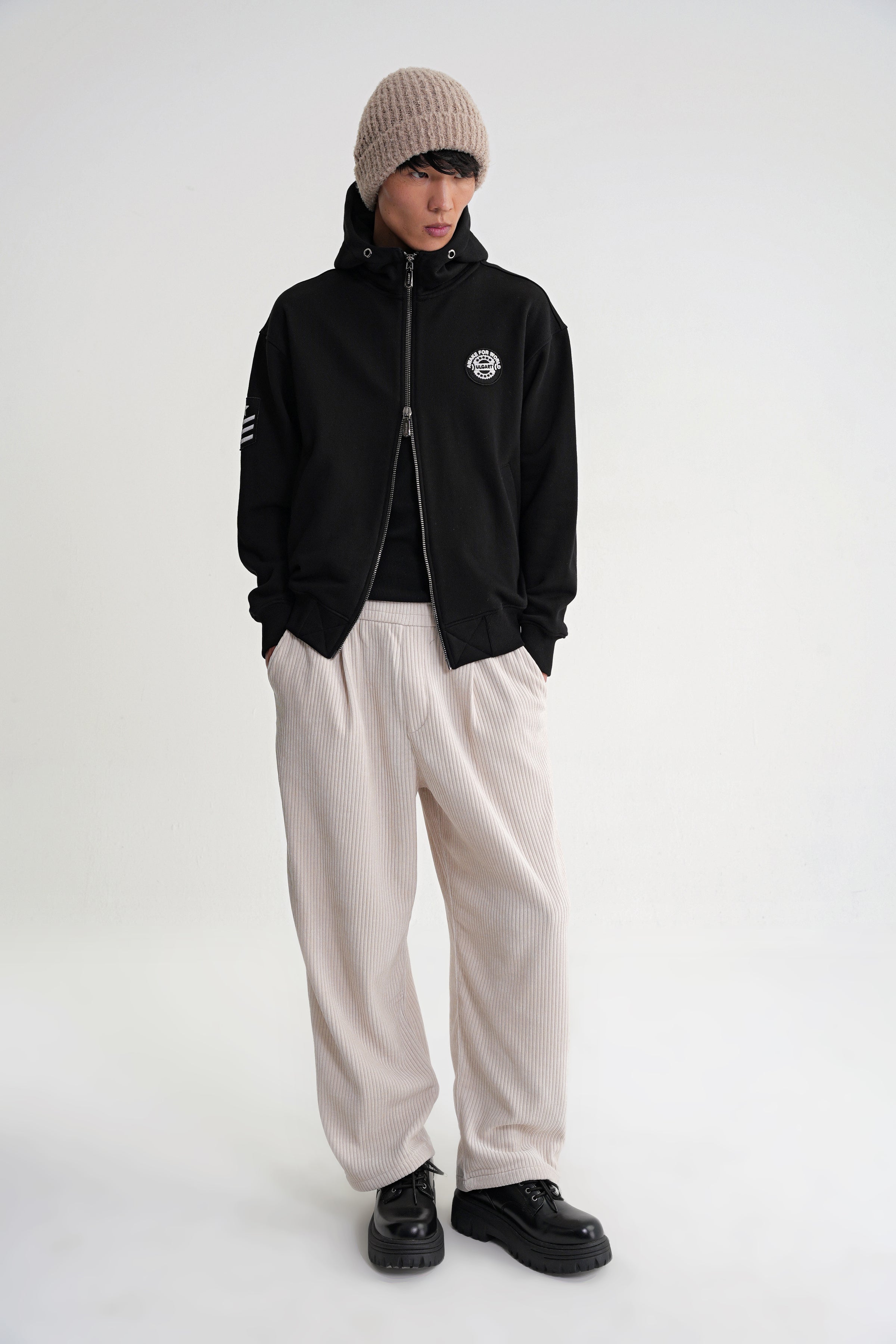 Togg Oversize Zip Hoddie Black