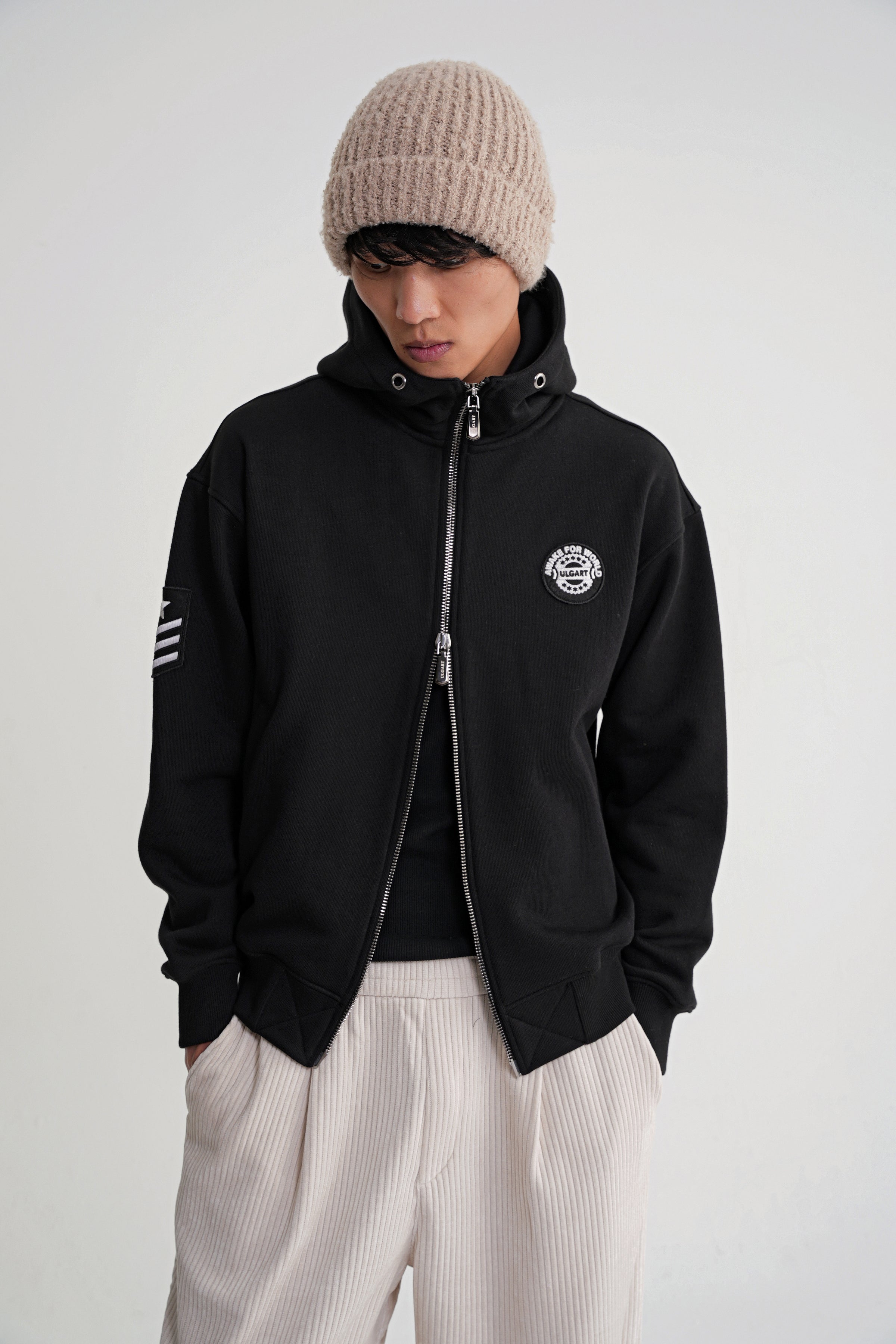 Togg Oversize Zip Hoddie Black