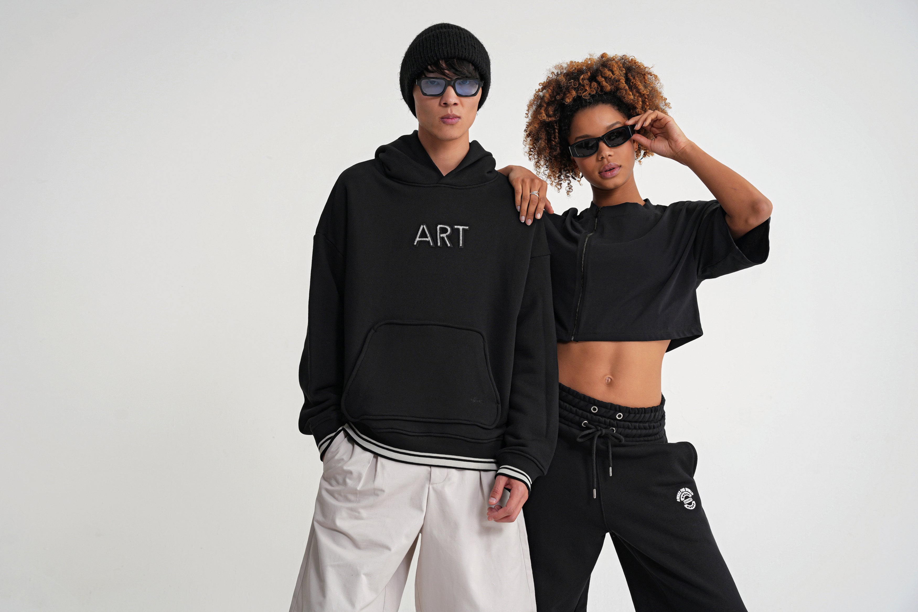 Austen  ART Oversize  Hooddie  Black