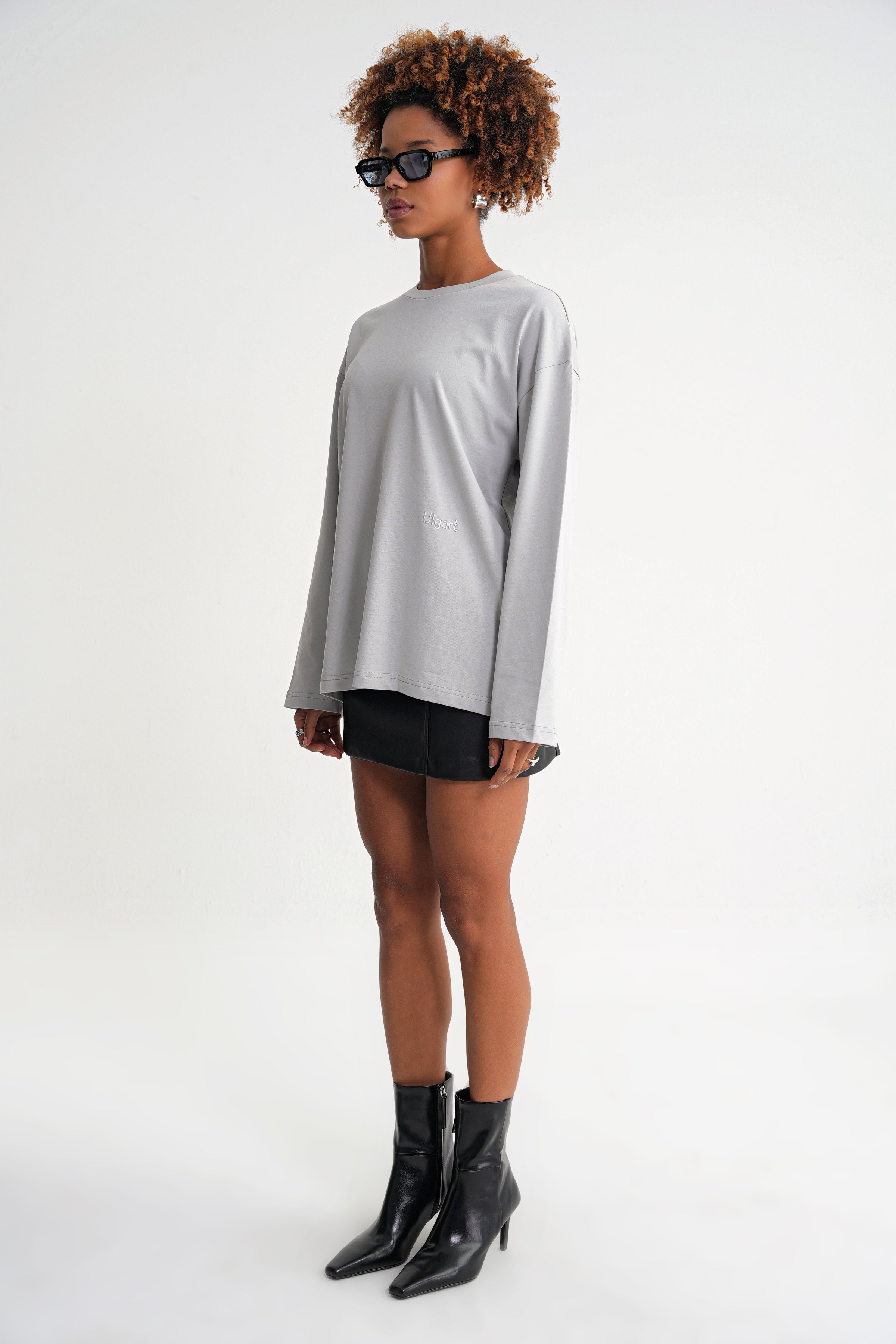 Teo  Long Sleeve Oversize  High Rise