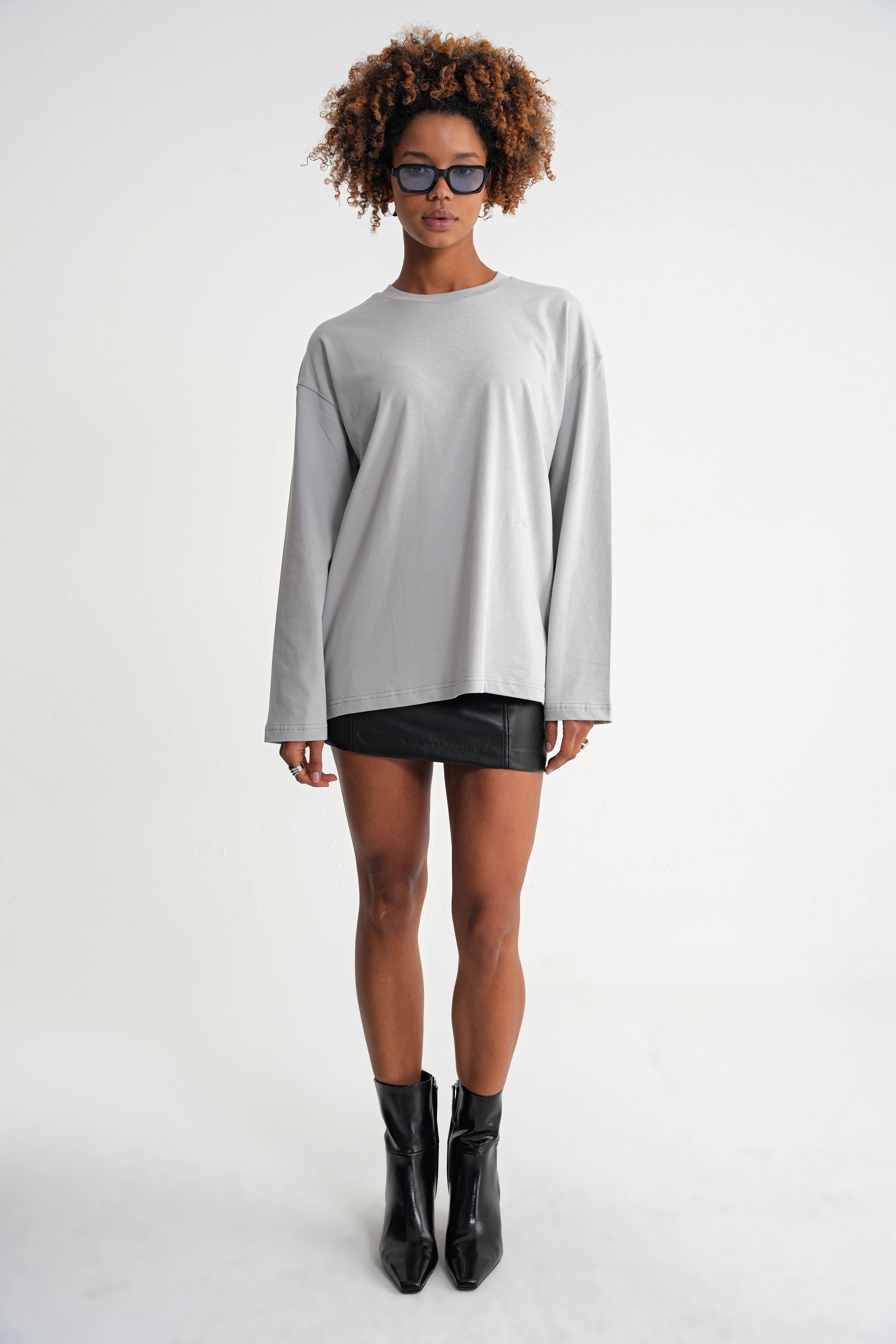 Teo  Long Sleeve Oversize  High Rise