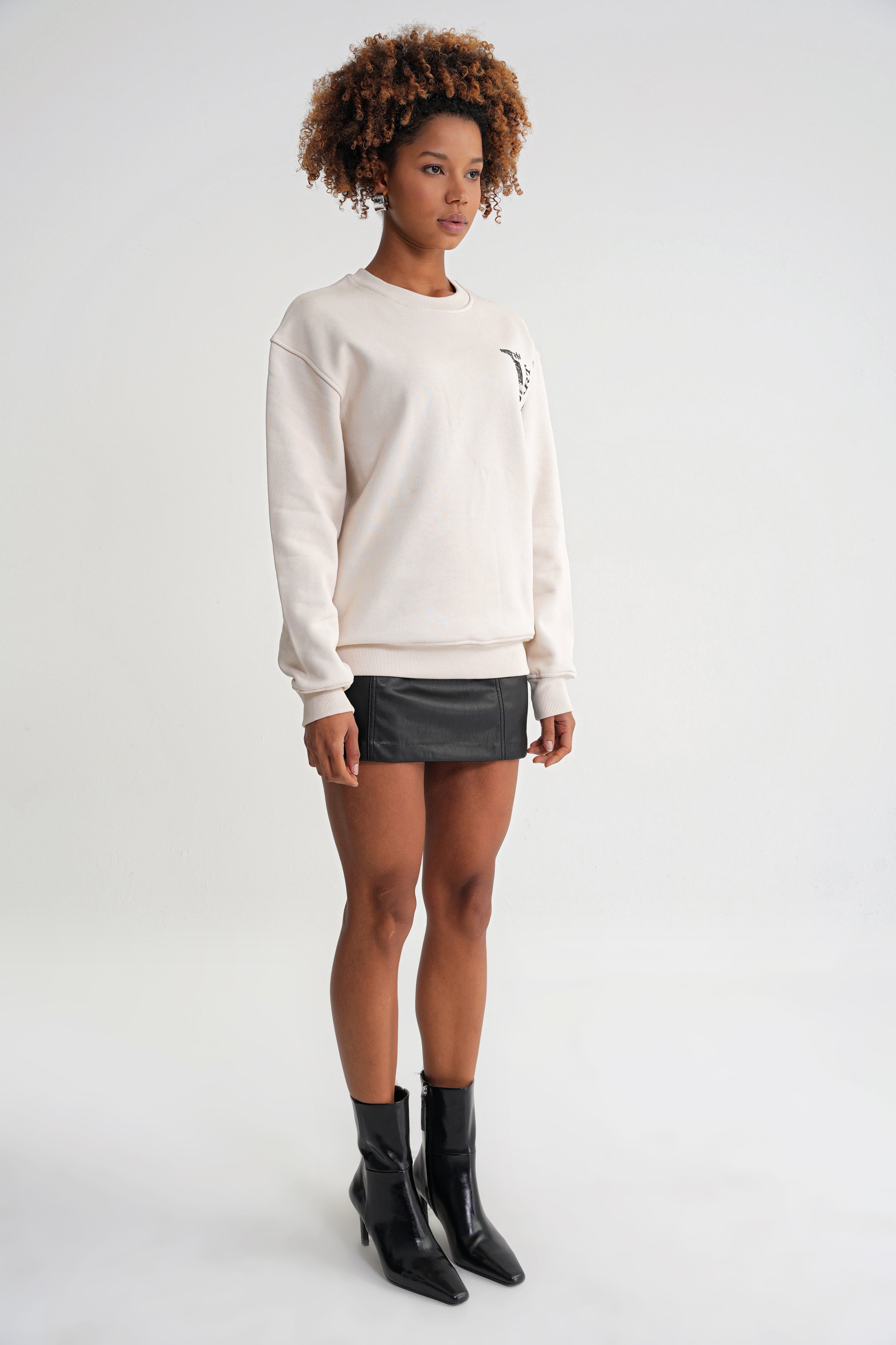 Architekturdesign Oversize Sweat Antik White