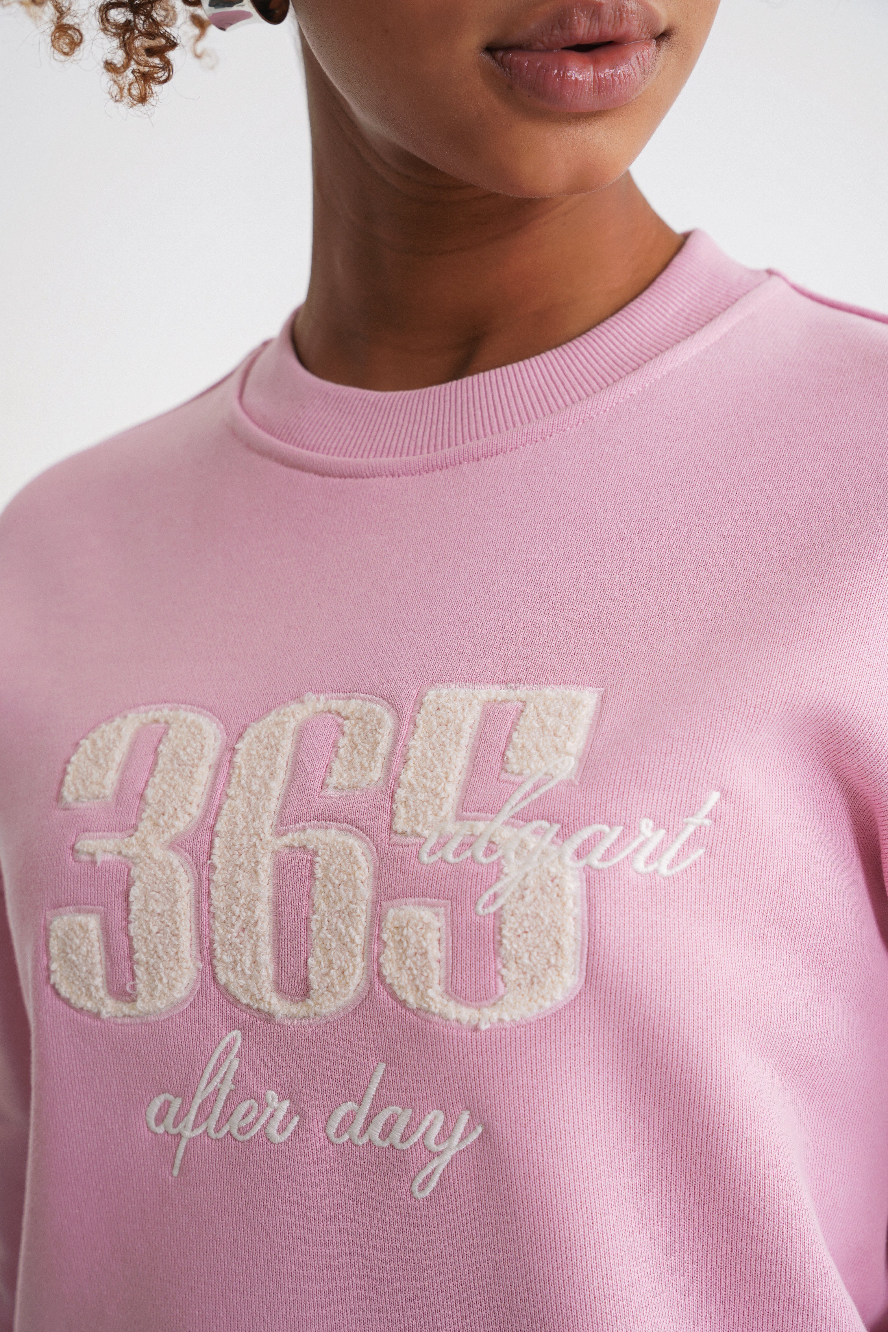 Nataly   Oversize Stickerei  Sweat  Pink