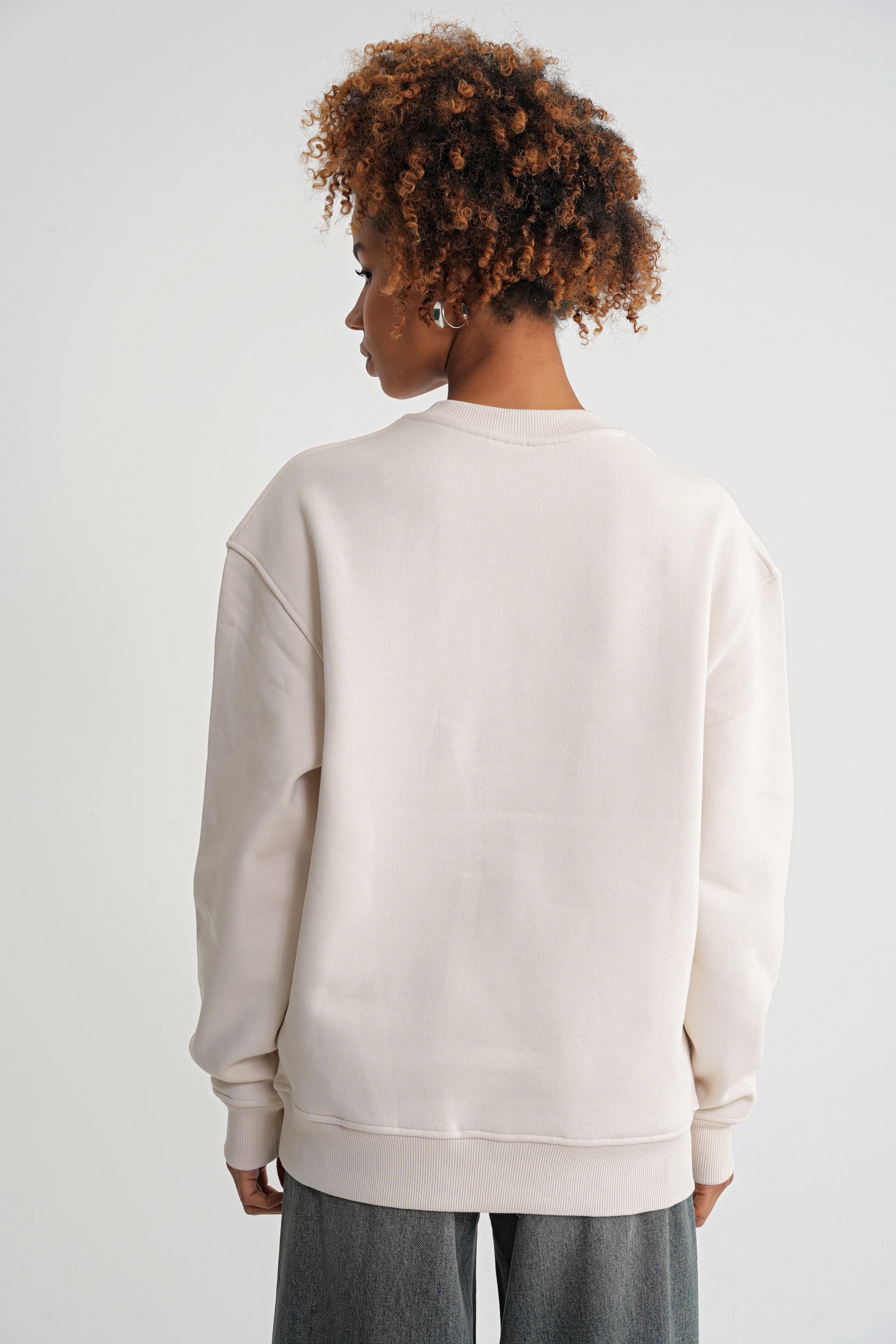 Nataly Oversize Stickerei  Sweat  Antik White