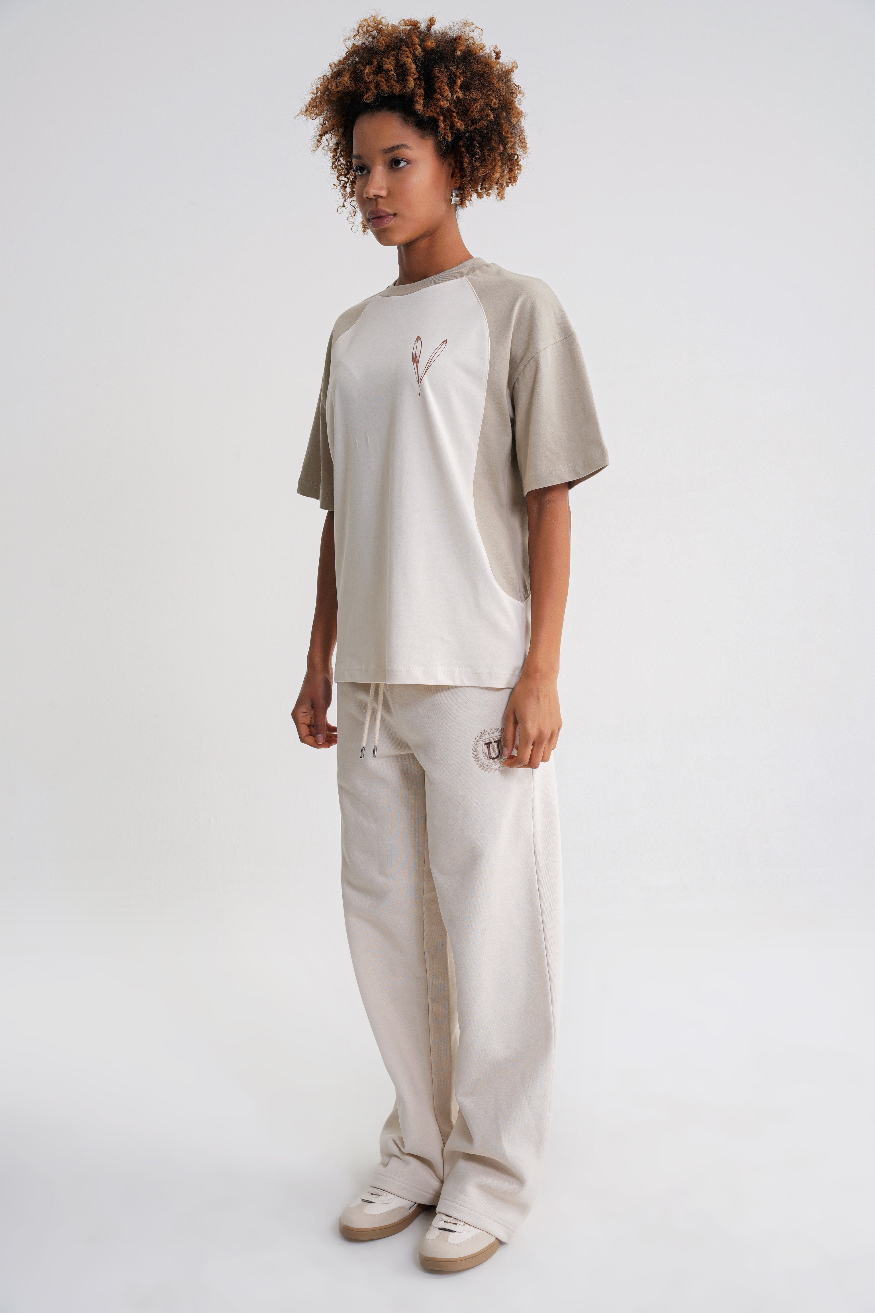 Reglan Flowers Oversize T-shirt Sprey Green -Antik White